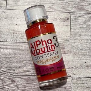 Alpha Arbutin 3 plus serum